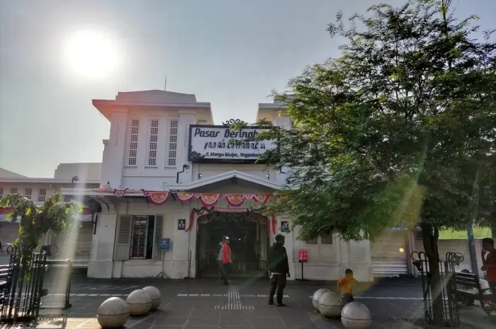 Pasar Beringharjo Yogyakarta